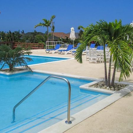 Ocho Rios Under The Palms Villa Exteriör bild